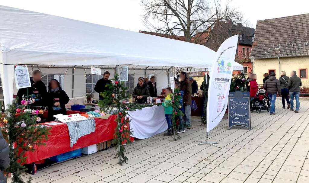 Stand des Fördervereins auf dem Zornheimer Weihnachtsmarkt
